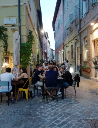 Village à côté du camping - Tenuta Tredici Ulivi - Vodatent - Senigallia, Le Marche, Italie