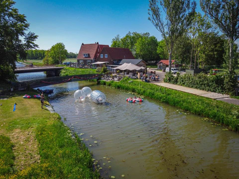 Fluss - Vodatent - Camping de Tolbrug - Bergharen - Gelderland - Niederlande