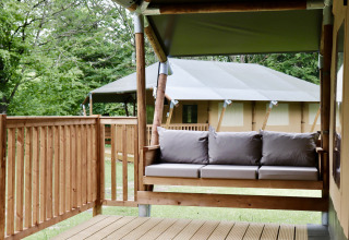 Safari telt terrasse - Tolne Camping - Vodatent - Sindal, Nordjylland, Danmark