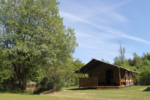 Tienda safari en el campo - Tolne Camping - Vodatent - Sindal, Jutlandia del Norte, Dinamarca