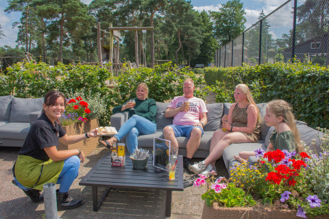 Restaurante con terraza - Camping Samoza - Vierhouten, Güeldres, Países Bajos