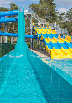 Piscina con toboganes - Camping Samoza - Vierhouten, Güeldres, Países Bajos