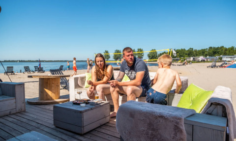 Verpflegung am Wasser - EuroParcs Bad Hoophuizen - Hulshorst, Gelderland, Niederlande