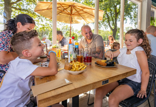 Restauración - Parque de vacaciones BreeBronne - Maasbree, Limburgo, Países Bajos