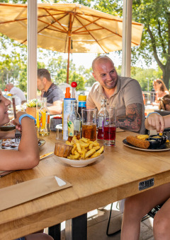 Hospitality - Holiday Park BreeBronne - Maasbree, Limburg, Netherlands