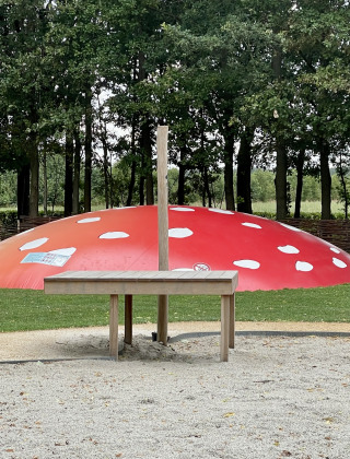 Trampolín - Voda-Tent - Camping de Zwammenberg - De Moer - Noord-Brabant - Países Bajos