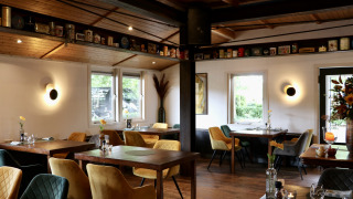 Restaurante con terraza - Vodatent - Camping de Zwammenberg - De Moer - Brabante Septentrional - Países Bajos