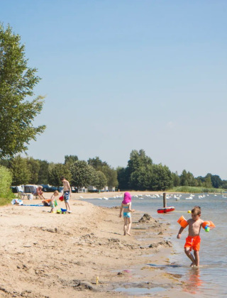 Sandstrand - EuroParcs Zuiderzee - Biddinghuizen, Flevoland, Niederlande
