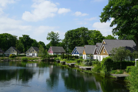 Casas rurales junto al agua - EuroParcs Limburg - Susteren, Limburgo, Países Bajos