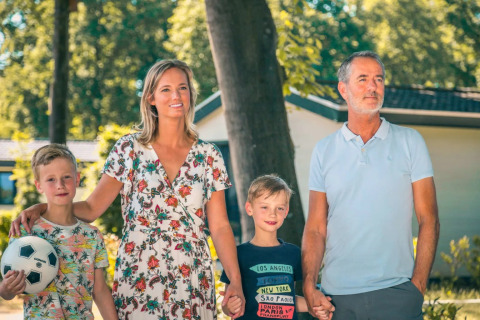 Familie im Park - EuroParcs Limburg - Susteren, Limburg, Niederlande