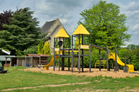 Parque infantil - Camping La Dolce Vita - Vodatent - Ransdal, Limburgo, Países Bajos.jpg