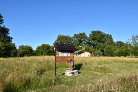 Entrada - Vodatent - Camping Domaine Bleu Celeste - Couleuvre - Auvernia-Ródano-Alpes - Francia