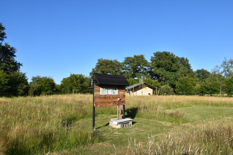 Entrée - Vodatent - Camping Domaine Bleu Celeste - Couleuvre - Auvergne-Rhone-Alpes - France