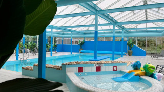 Piscina cubierta - EuroParcs Maasduinen - Belfeld, Limburgo, Países Bajos