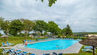 Piscina al aire libre - EuroParcs Gulperberg - Gulpen, Limburgo, Países Bajos