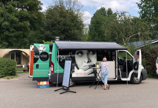 Foodtruck con pizza - Parque de vacaciones Delftse Hout- Delft, Holanda Meridional, Países Bajos