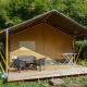 Safari-telt med veranda og havemøbler på Camping Bockenauer Schweiz i Tyskland, omgivet af grøn skov.