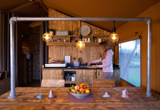 Invité dans la tente safari cuisine - Eigen Wijze - Bant, Flevoland, Pays-Bas