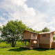 Udendørs foto af safari-teltet Treehouse tent ved Holiday Park Mölke i Holland, omgivet af natur.