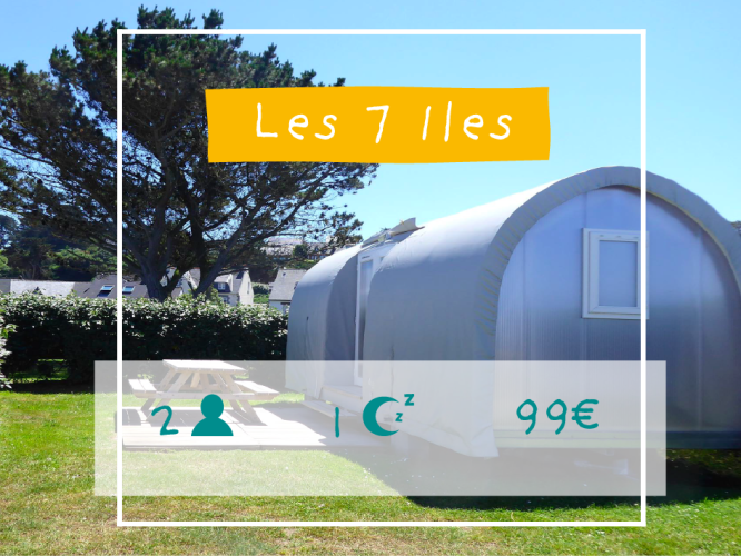 Foto de una tienda safari llamada Slow Life Stay, 99€, para 2 personas, Les 7 Îles, con árboles detrás.