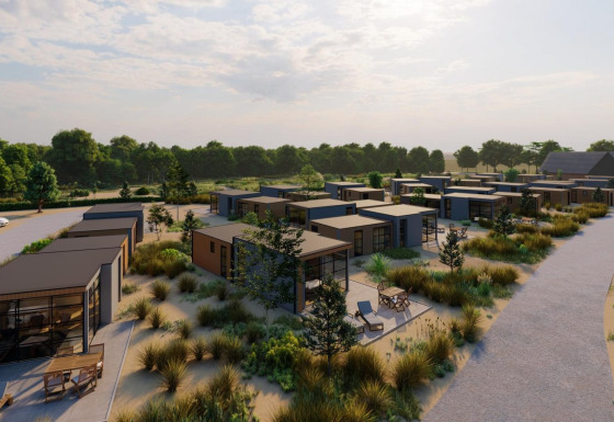 Moderne lodgehytter, Cube Exclusif ved EuroParcs De Zeeuwse Duinen, omgivet af natur i Holland.