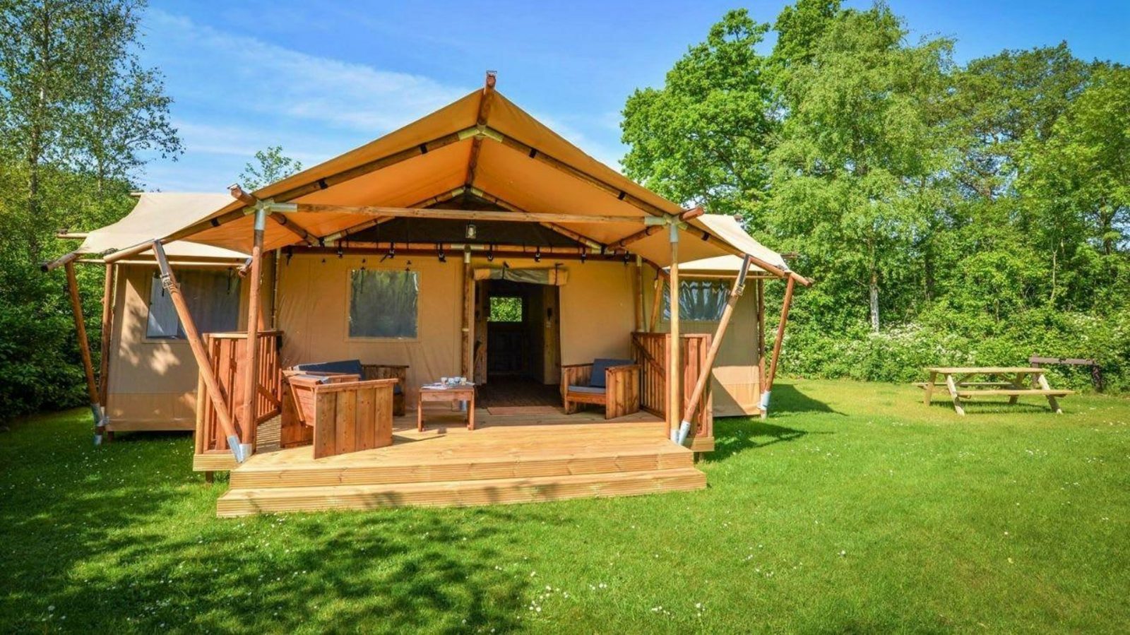 «Silver Lodge»
