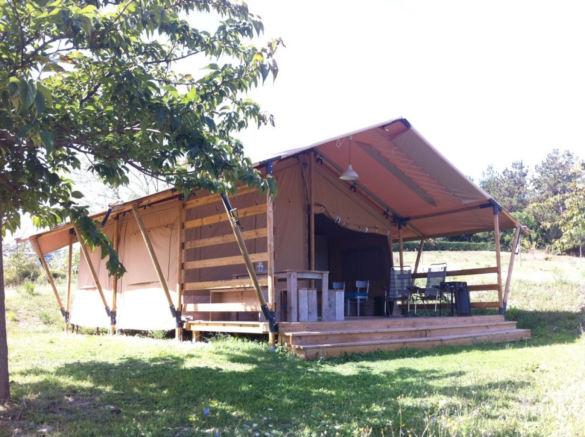 Safaritent incl. Sanitair Camping Podere Sei Poorte