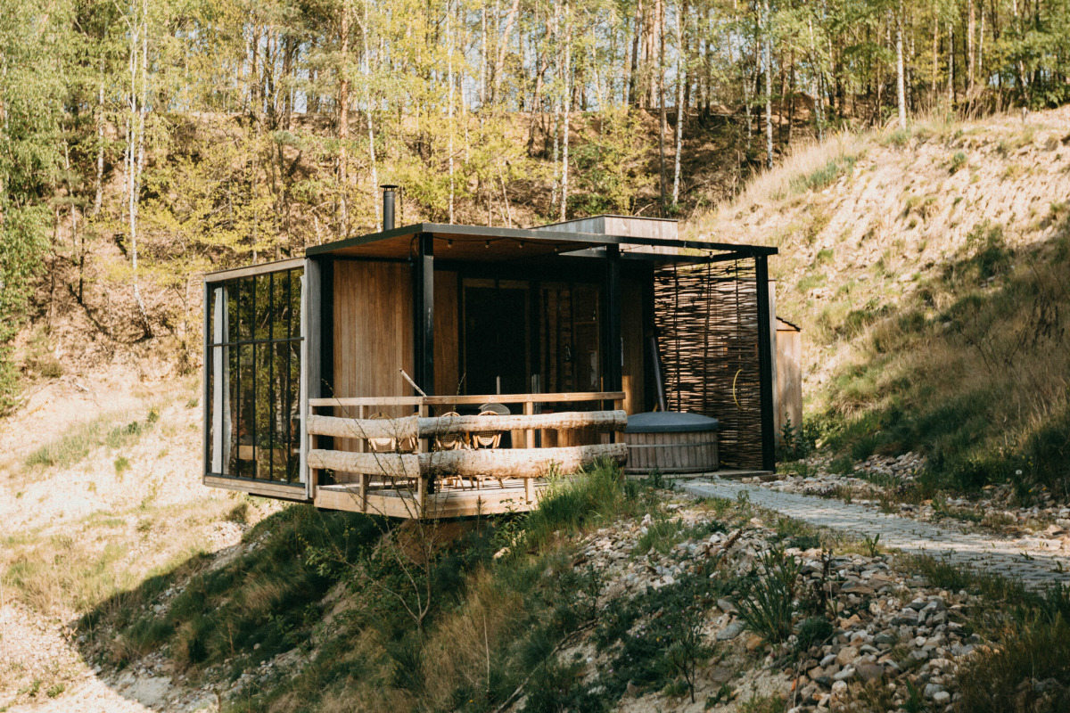 Watercabin + hottub