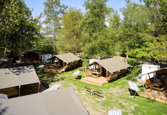 Aerial view of Villatent Compact safari tents with private sanitary at Recreatiepark de Lucht in the Netherlands.