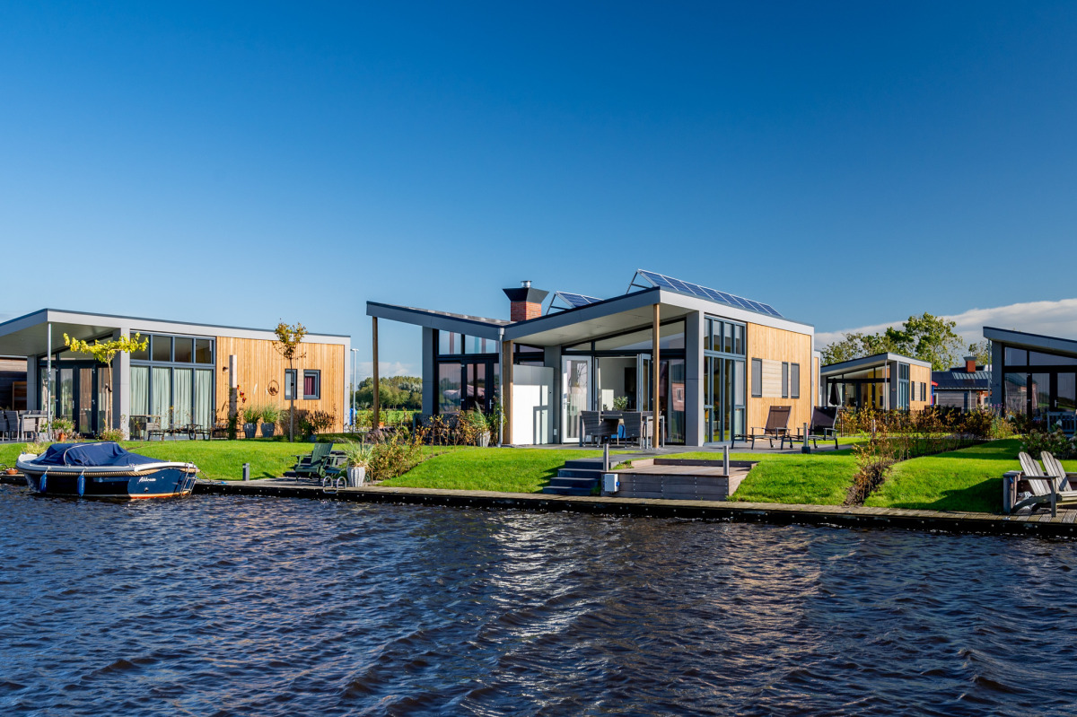 Knilles aan het water