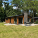 Cabaña moderna con terraza y jardín en Hackfort Wood Hottub 6, De Utrechtse Heuvelrug, Países Bajos.
